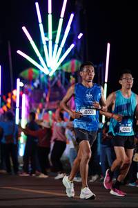 BIB: 41038, 43585
                            <button type="button" onclick="openModal(20413322)" class="btn btn-primary btn-sm float-right btn-popup" data-toggle="modal" data-target=".modal-high-quality">
                        <i class="fas fa-shopping-cart"></i> Add to Cart
                    </button>
                                            <button type="button" onclick="isThisMe(20413322, true)" class="btn btn-success btn-sm float-right btn-popup btn-isme hidden" data-toggle="tooltip" data-placement="bottom" title="นี่คือรูปของคุณใช่ไหม คลิกที่นี่เพื่อเอาเข้าอัลบั้ม">
                        <i class="fas fa-plus"></i> Add to album
                    </button>
                    <button type="button" onclick="isThisMe(20413322, false)" class="btn btn-warning btn-sm float-right btn-popup btn-isnotme hidden">
                        <i class="fas fa-ban"></i> Remove from album
                    </button>